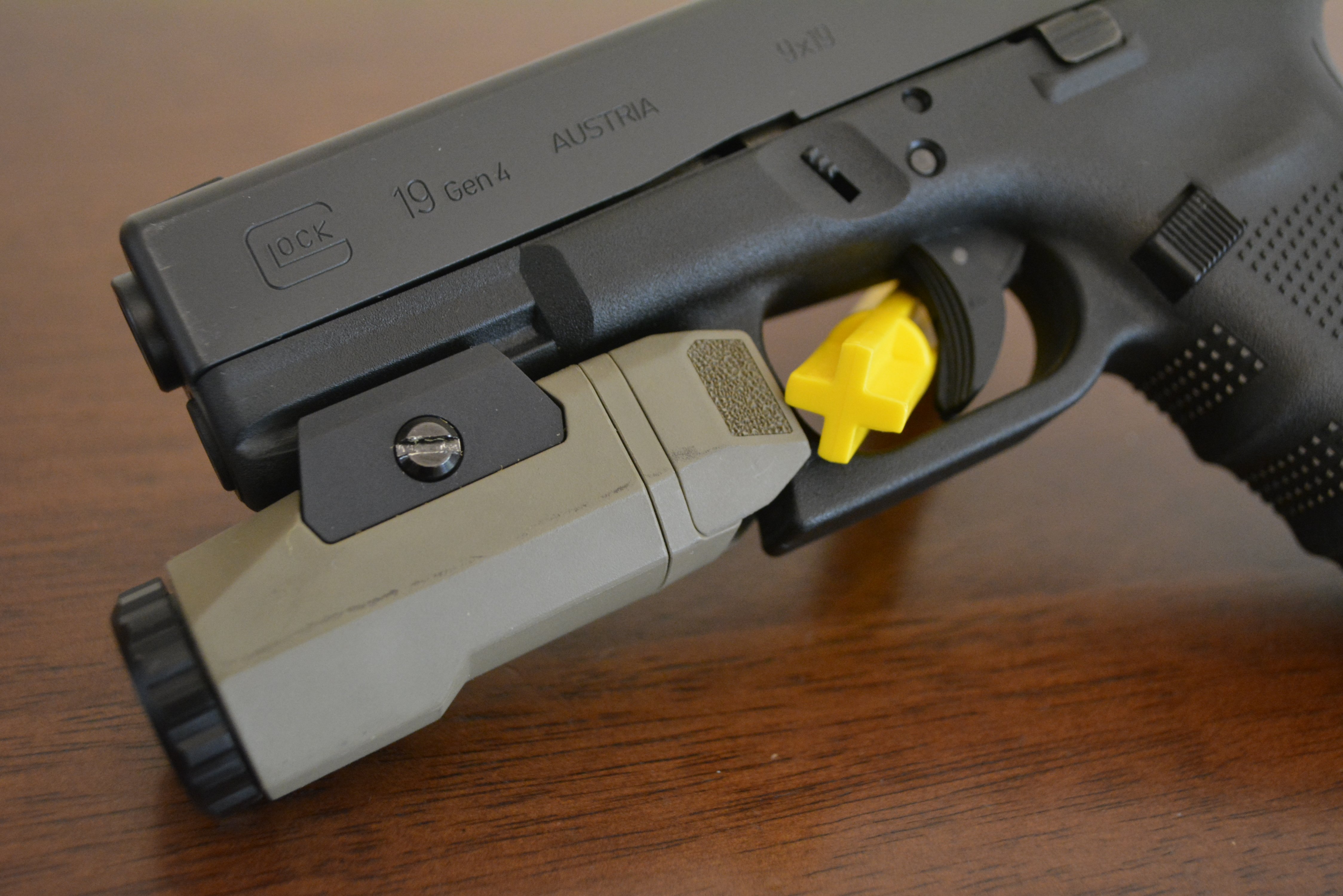 Ret mineral Cusco Inforce APL Weapon Light | Is It Good Enough? ⋆ Primer Peak