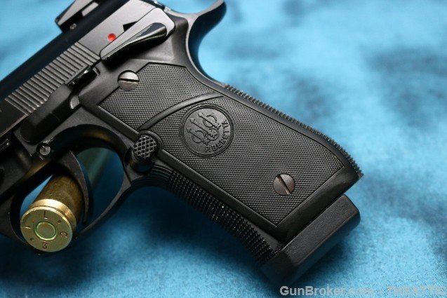 Beretta 92 Combat - 8