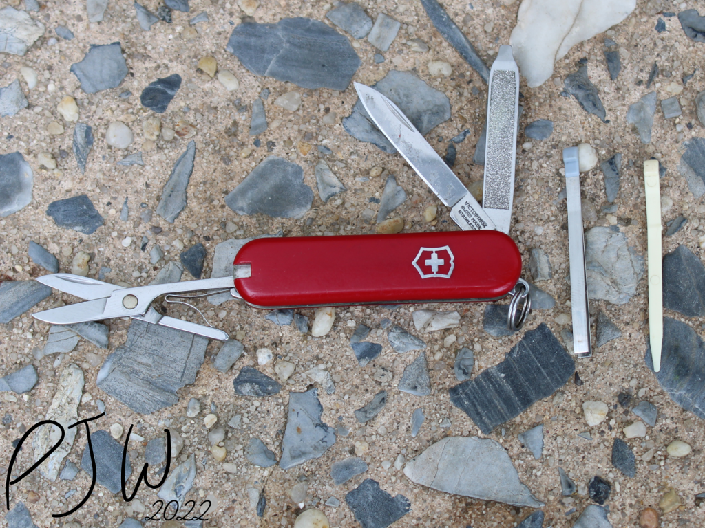 Small Swiss Army Knife ⋆ Primer Peak