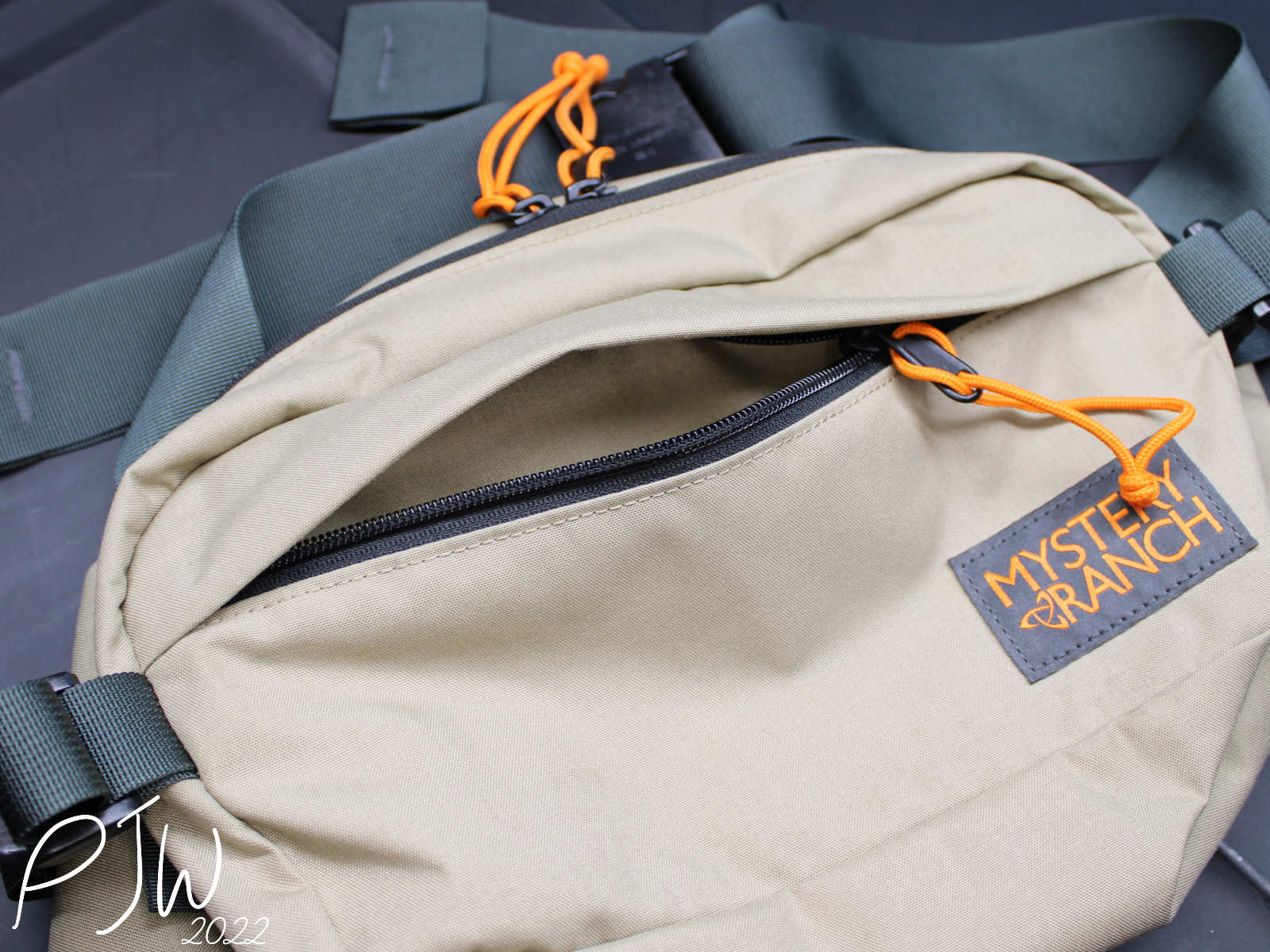 Mystery Ranch Full Moon Front Pocket