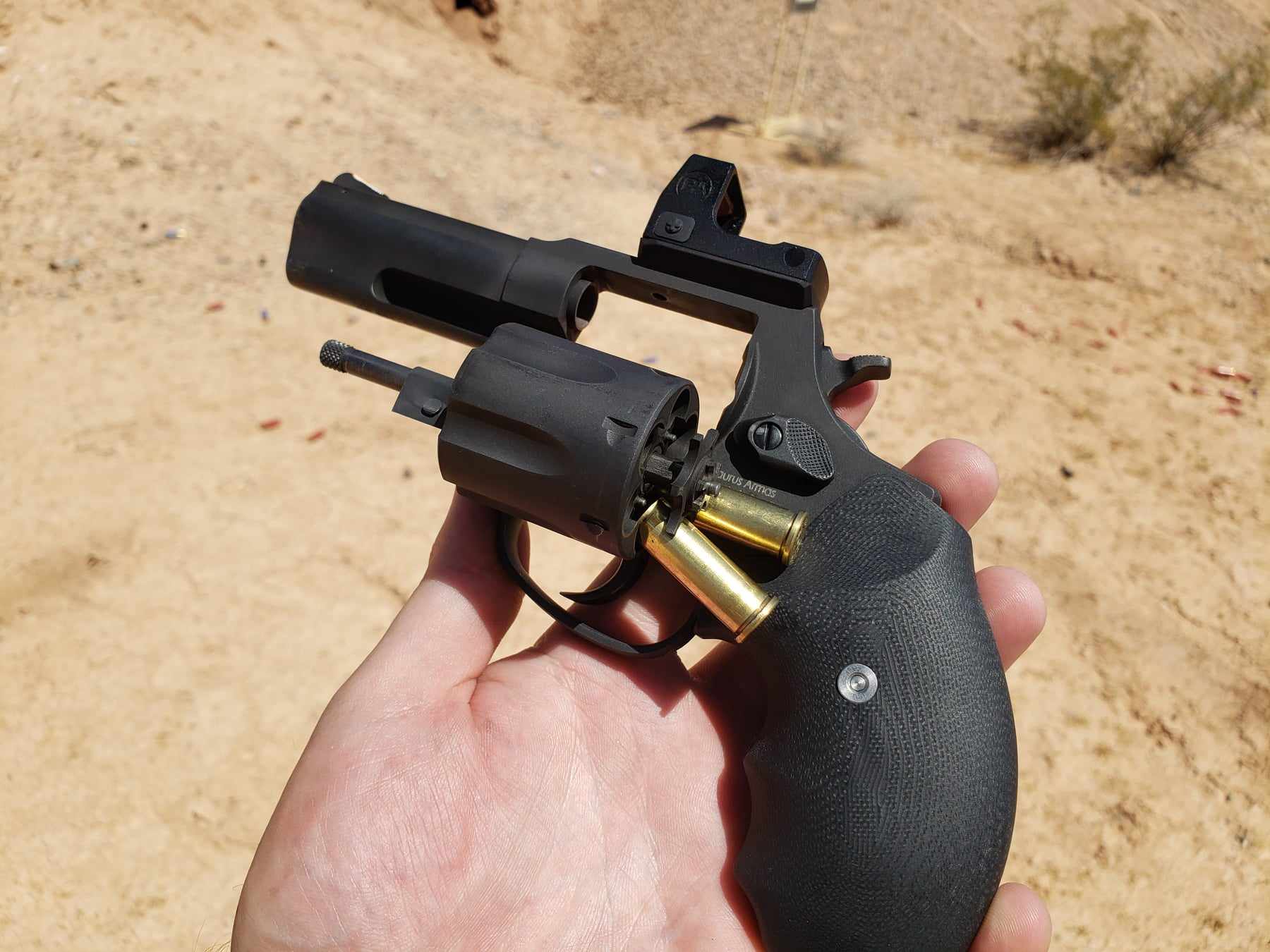 Taurus 856 TORO