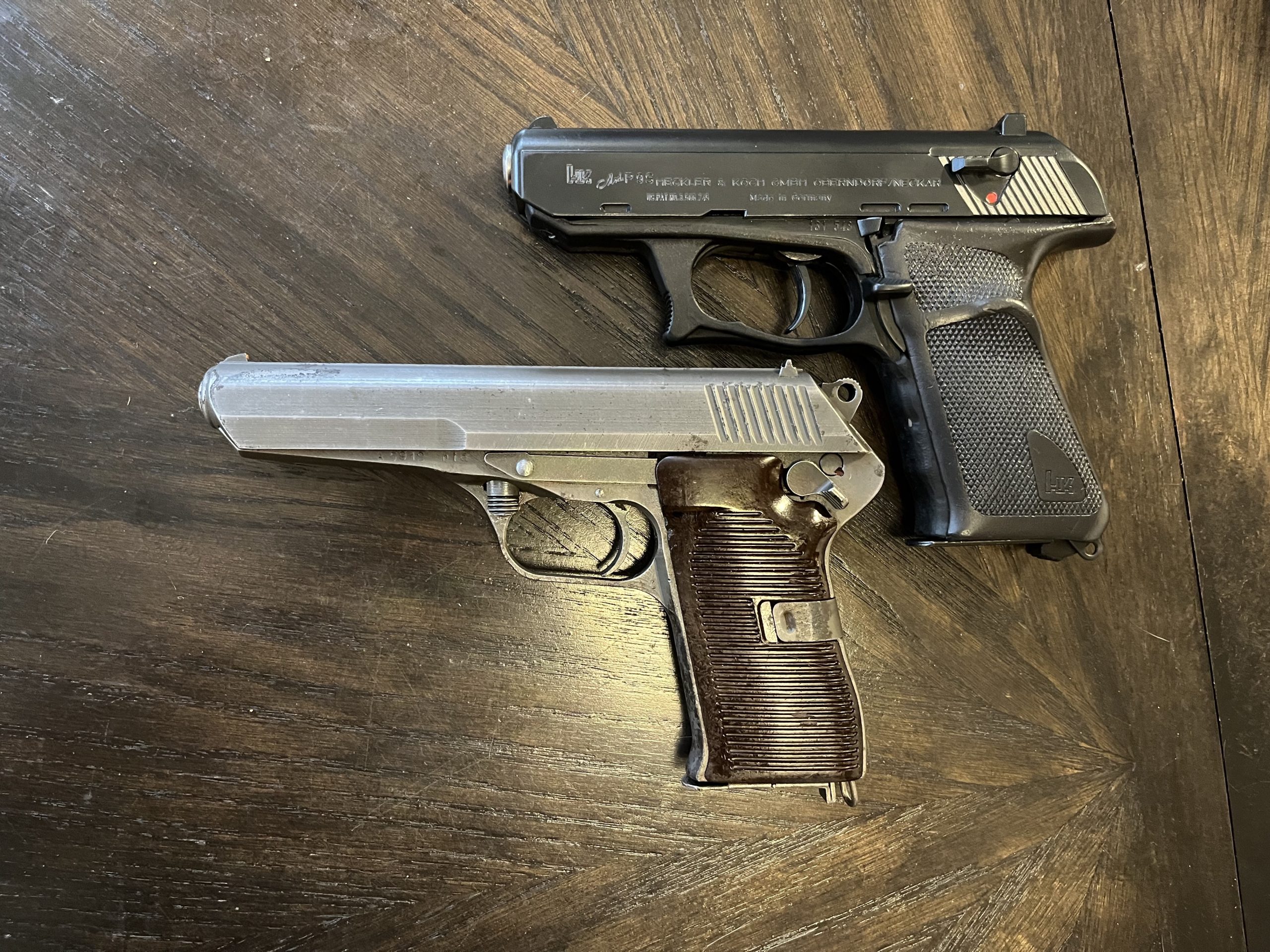 HK CZ