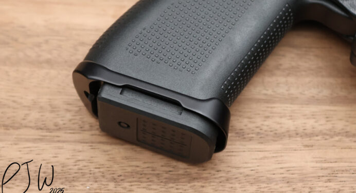 Shield Arms Glock 43x/48 Carry Magwell Review [2025]