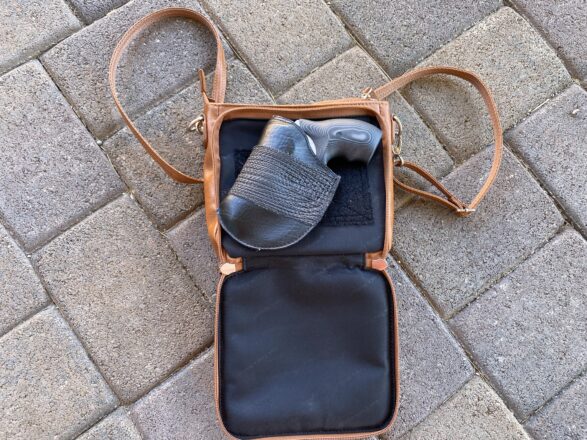 GTM purse carry off body