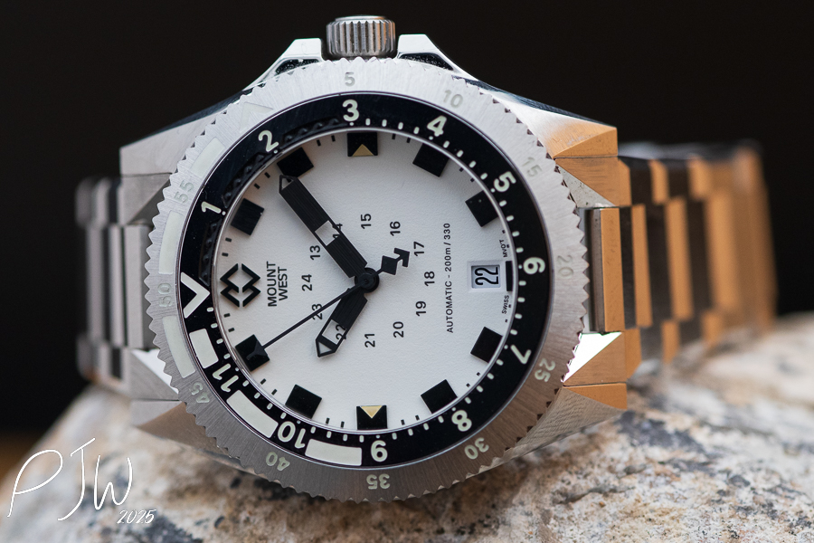 Mount West Summit Snowfall 1 