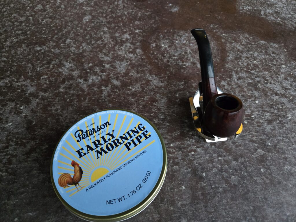 Nicotine pouches tobacco pipe smoking